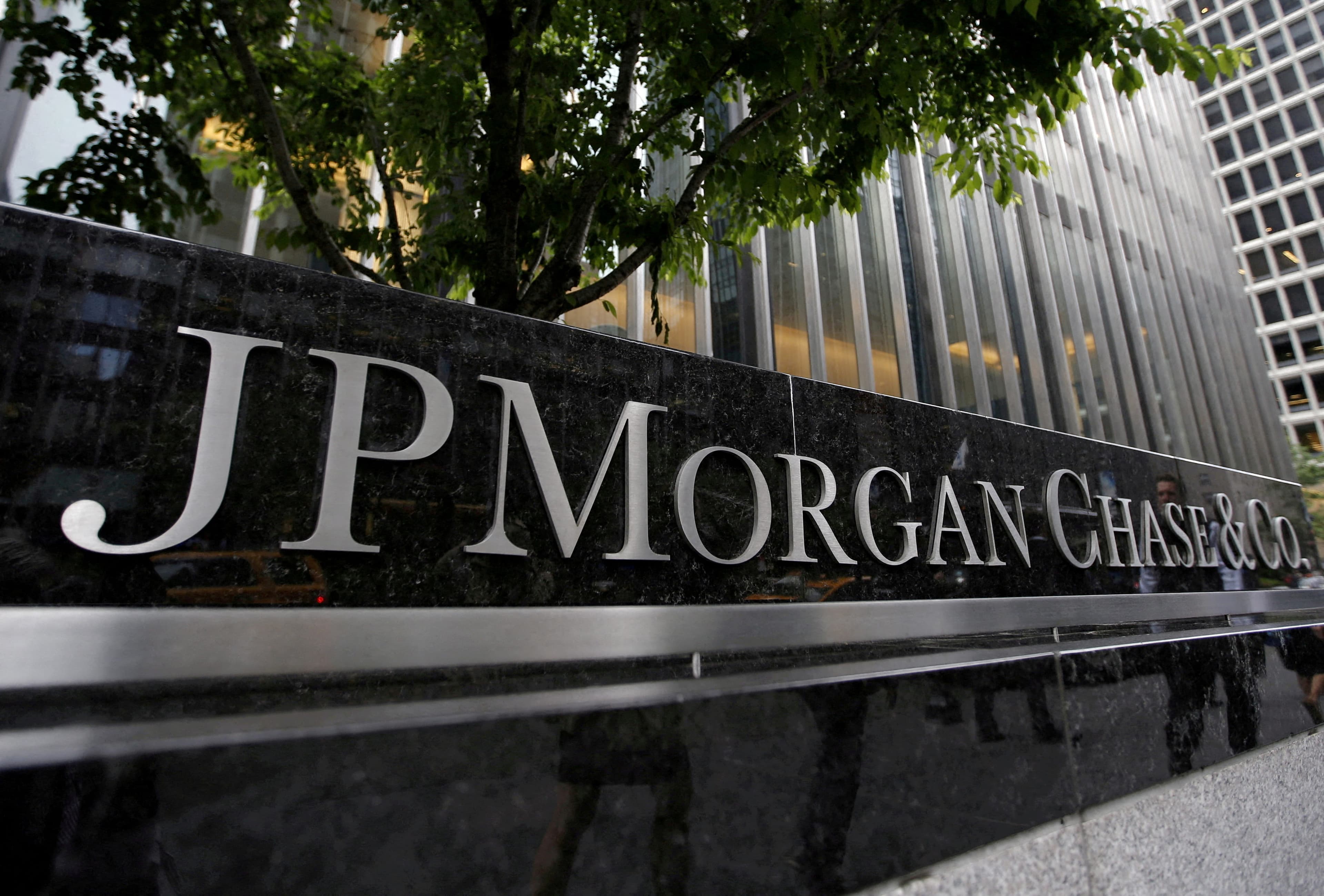 JPMorgan Removes UAE From Emerging Market Bond Indexes After Wealth Upgrade
